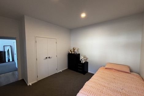 Photo of property in 17 Atiawa Street, Glen Avon, New Plymouth, 4312