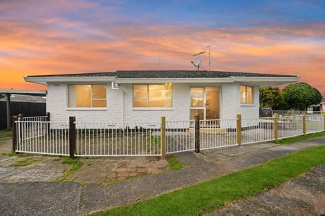 Photo of property in 7 Bradley Place, Nawton, Hamilton, 3200