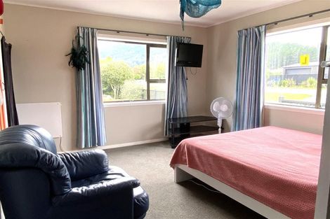 Photo of property in 15 Ohau Street, Dobson, Greymouth, 7805