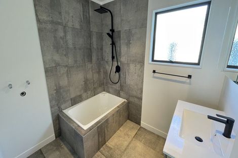 Photo of property in 134a Mcleod Road, Te Atatu South, Auckland, 0610