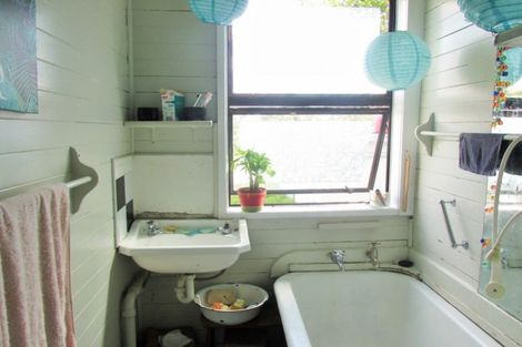 Photo of property in 24 Locke Street, Wairoa, 4108