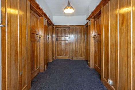 Photo of property in 337 Ferry Road, Waltham, Christchurch, 8011