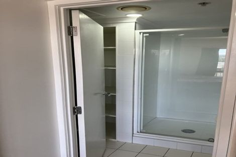 Photo of property in 13h/18 Ronwood Avenue, Manukau, Auckland, 2104