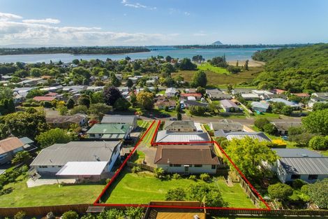 Photo of property in 25 Dingadee Street, Welcome Bay, Tauranga, 3112