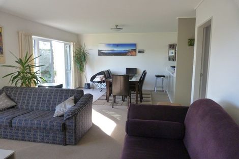 Photo of property in 12f2 Duchess Place, Maupuia, Wellington, 6022