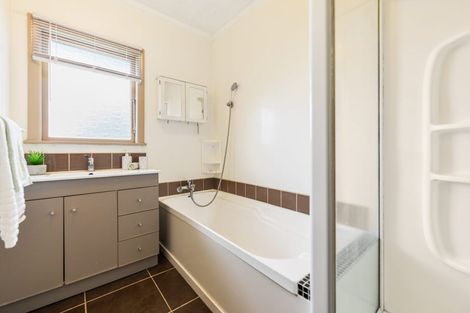 Photo of property in 6 Priscilla Crescent, Melville, Hamilton, 3206