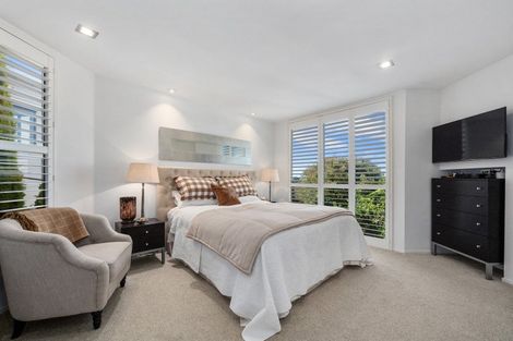 Photo of property in 39 Eastcliffe Road, Castor Bay, Auckland, 0620