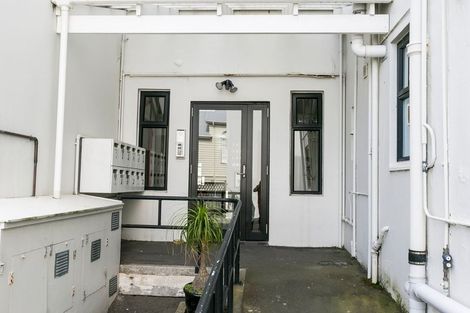 Photo of property in 24u3 Elizabeth Street, Mount Victoria, Wellington, 6011
