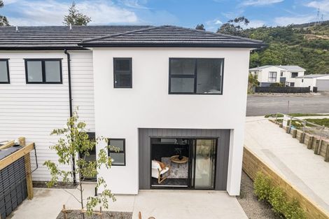 Photo of property in 130 Jamaica Drive, Grenada North, Wellington, 5028