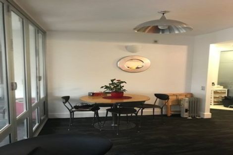 Photo of property in St Pauls Apartments, 93/43u Mulgrave Street, Thorndon, Wellington, 6011