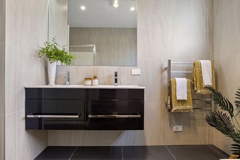 Photo of property in 76 Pinehurst Drive, Pauanui, Hikuai, 3579