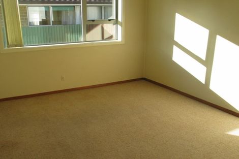 Photo of property in 2/28 Mona Vale Avenue, Riccarton, Christchurch, 8011