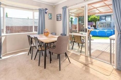 Photo of property in 9 Isabella Drive, Pukekohe, 2120