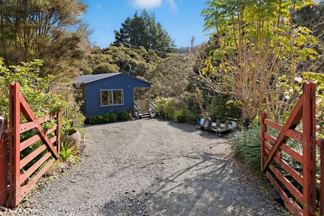 Photo of property in 203 Tahekeroa Road, Tahekeroa, Kaukapakapa, 0873