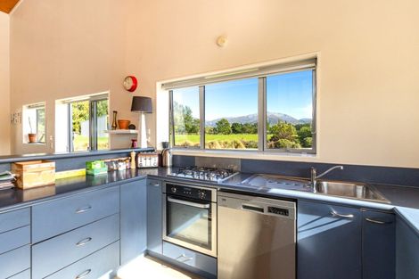 Photo of property in 17 Siegerts Road, Kimbell, Fairlie, 7987