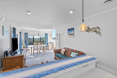 Photo of property in 105 Rua Avenue, Waitarere Beach, Levin, 5510