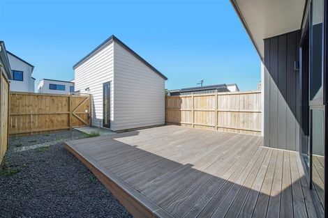Photo of property in 175 Grove Road, Papakura, 2110
