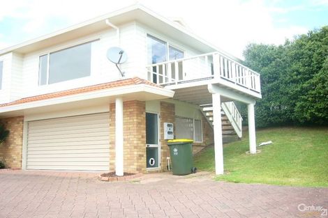Photo of property in 2/61 Wiltshire Place, Somerville, Auckland, 2014
