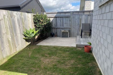 Photo of property in 4a Tamapahore Boulevard, Papamoa Beach, Papamoa, 3118