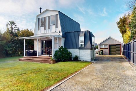 Photo of property in 61 Tancred Street, Rakaia, 7710