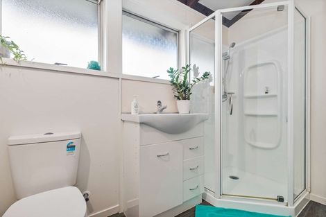 Photo of property in 80a/1 Woodglen Road, Glen Eden, Auckland, 0602