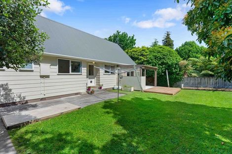 Photo of property in 98 Leinster Avenue, Raumati South, Paraparaumu, 5032