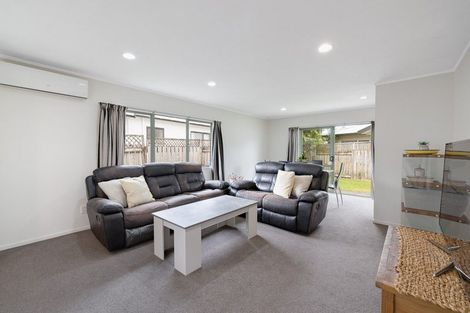 Photo of property in 27 Aaron Place, Brookfield, Tauranga, 3110
