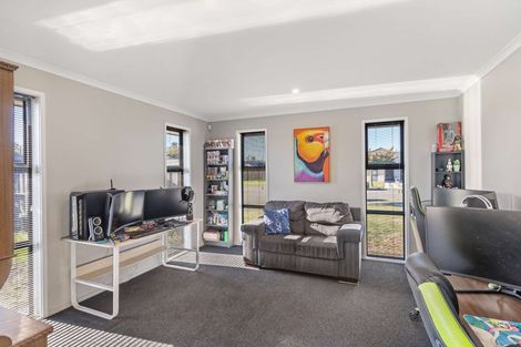 Photo of property in 7 Joy Place, Rolleston, 7614