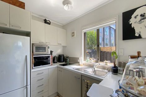 Photo of property in 124 Stapleford Crescent, Browns Bay, Auckland, 0630