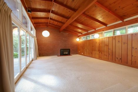 Photo of property in 202 Konini Road, Titirangi, Auckland, 0604