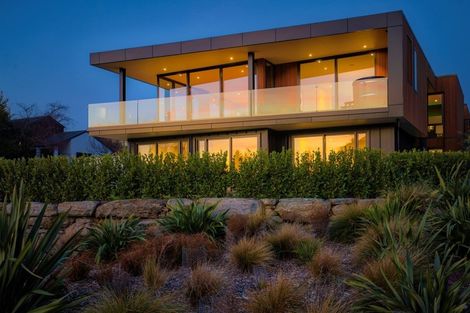 Photo of property in 221 Lakeside Road, Wanaka, 9305