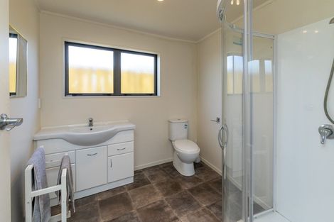 Photo of property in 28 Dewe Terrace, Foxton Beach, Foxton, 4815