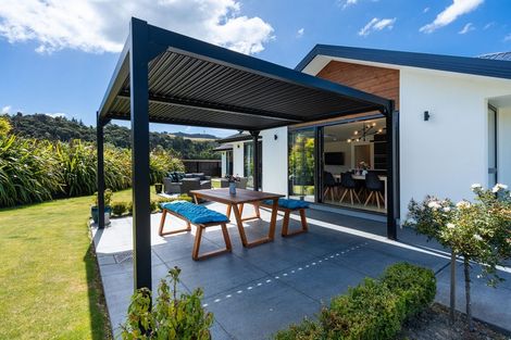 Photo of property in 92 Holyhead Street, Outram, 9019