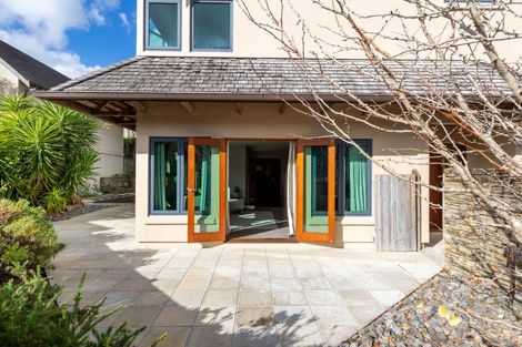 Photo of property in 2/3 Gard Street, Silverstream, Upper Hutt, 5019