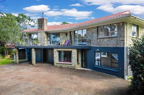 Photo of property in 1 Cliff Lane, Glenbrook, Waiuku, 2681