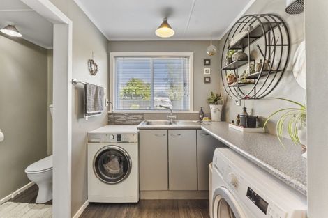Photo of property in 18 Springvale Road, Springvale, Whanganui, 4501