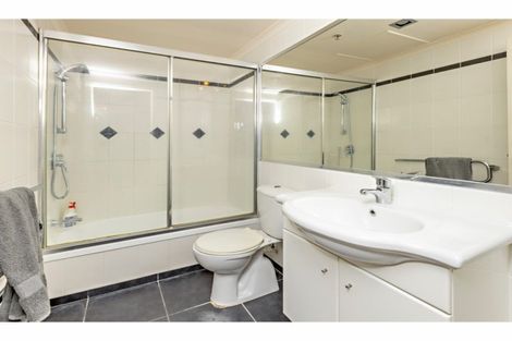 Photo of property in 1g/18 Ronwood Avenue, Manukau, Auckland, 2104