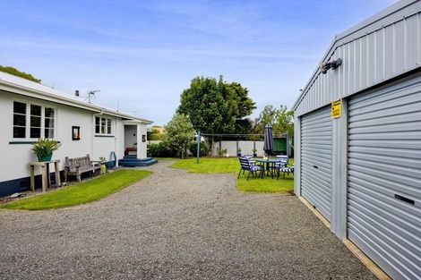 Photo of property in 63 Turuturu Road, Hawera, 4610