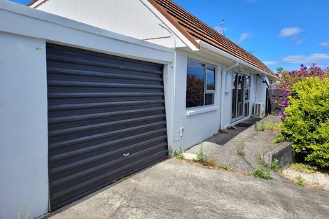 Photo of property in 7 Renown Place, Spotswood, New Plymouth, 4310