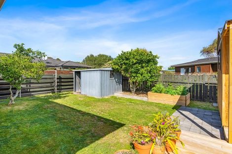 Photo of property in 72 Kapanui Road, Waikanae, 5036