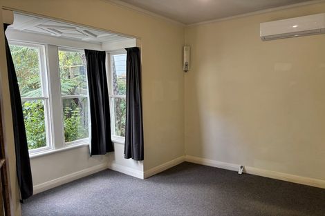 Photo of property in 31 Charlotte Avenue, Brooklyn, Wellington, 6021