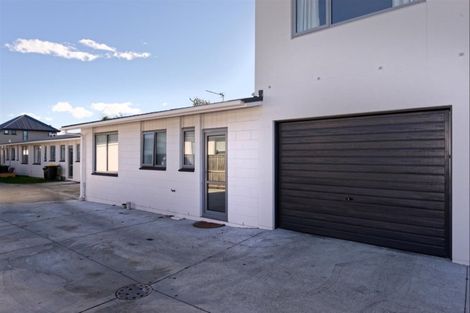 Photo of property in 3/77 Geraldine Street, Edgeware, Christchurch, 8013