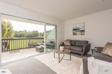 Photo of property in 4b Rheingold Place, Huapai, Kumeu, 0810