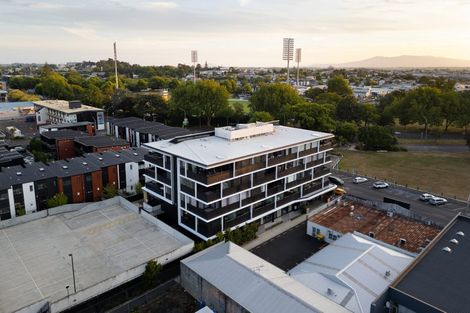 Photo of property in Parkhaven, 404/220u Tristram Street, Hamilton Central, Hamilton, 3204