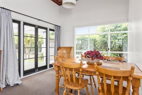 Photo of property in 1018 Railway Road South, Longlands, Hastings, 4120