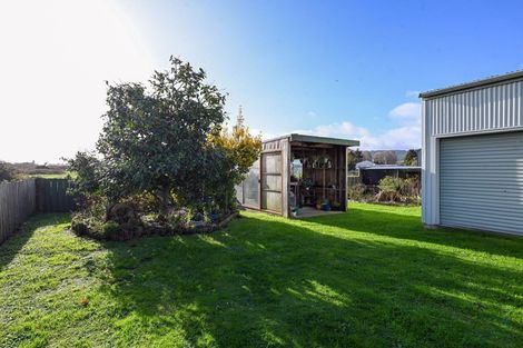 Photo of property in 17 Lee Road, Hannahs Bay, Rotorua, 3010