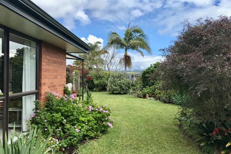 Photo of property in 18 Halyard Loop, Haruru, 0204