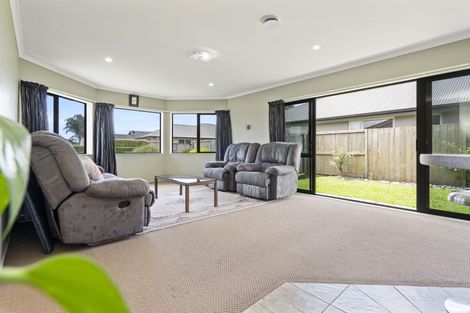 Photo of property in 22a Madison Street, Cambridge, 3434