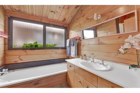 Photo of property in 238 Estuary Road, South New Brighton, Christchurch, 8062