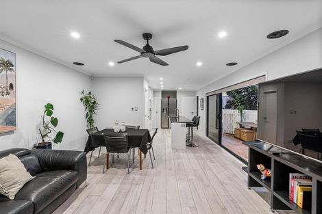 Photo of property in 27 Tuatua Road, Hobsonville, Auckland, 0616